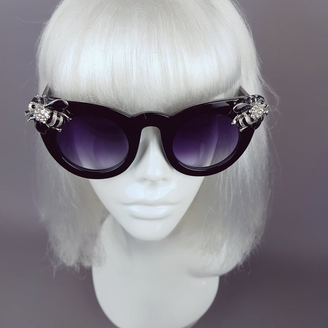 "Zumbido" Silver Jewelled Bee Sunglasses