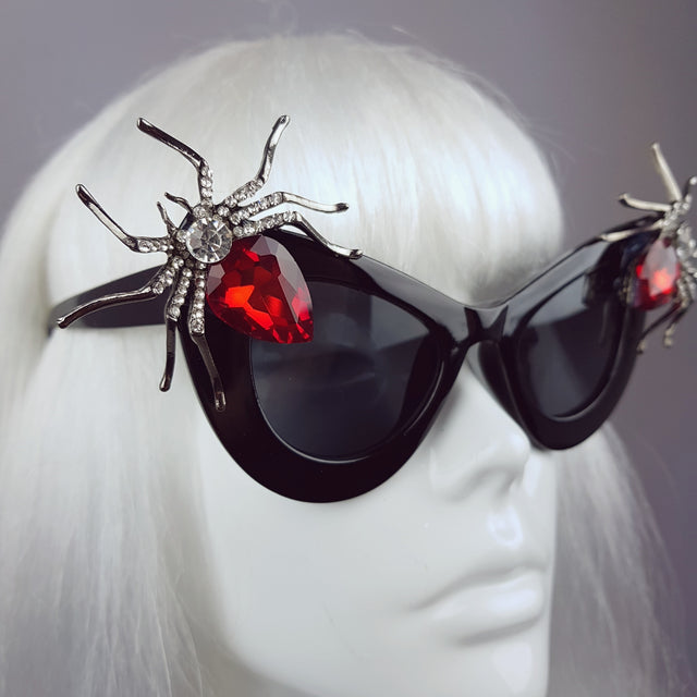 "Lure" Red Jewel Spider Sunglasses