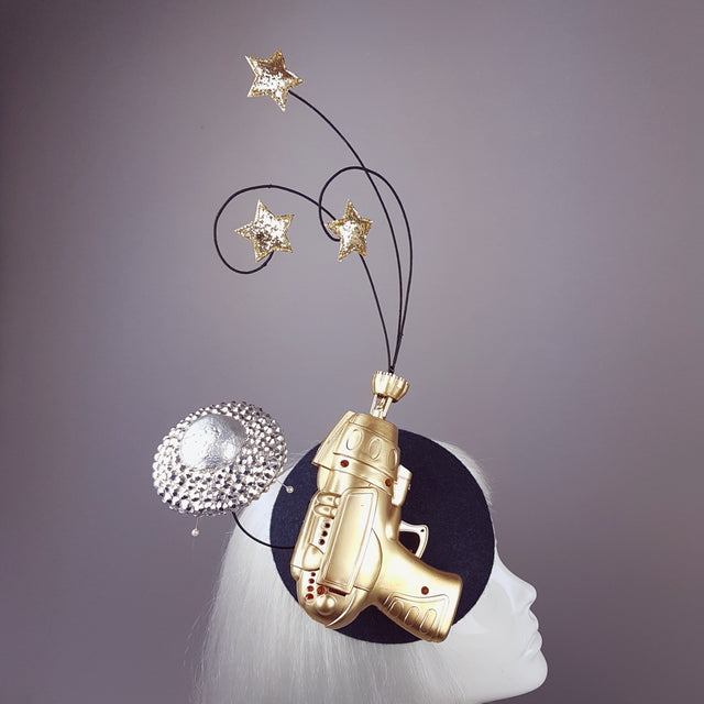 "Zapp" Alien Retro Ray Gun UFO Space Barbarella Fascinator Hat
