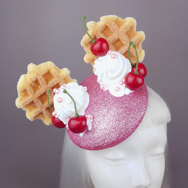 "Délectable" Waffle & Cream Ear Ice Cream Hat