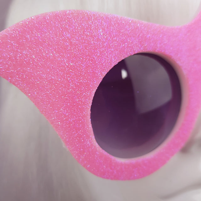 "Flouncy Magoo" Neon Pink Glitter Flamingo Sunglasses