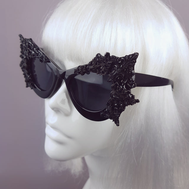 "Eisheth" Black Filigree Bat Catseye Sunglasses