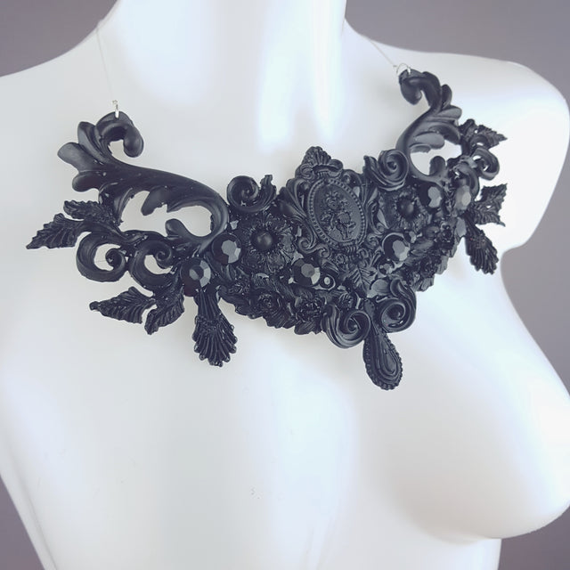 "Kasdeya" Black Baroque Filigree Neckpiece