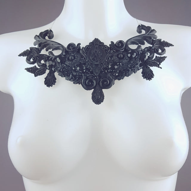 "Kasdeya" Black Baroque Filigree Neckpiece