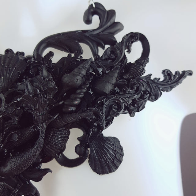 "Mondao" Ornate Black Mermaid Filigree Neckpiece