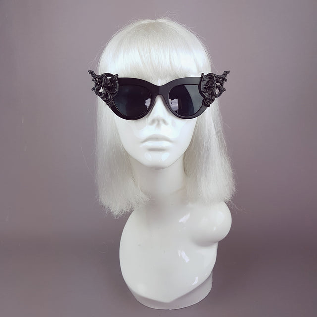 "Yachemi" Black Cats Eye Baroque Sunglasses