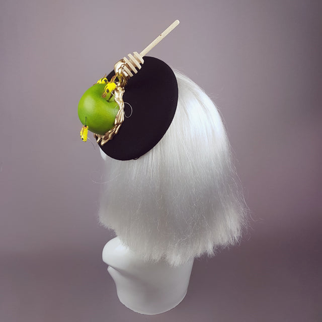 "Dolcezza" Bee, Honey & Apple Hat
