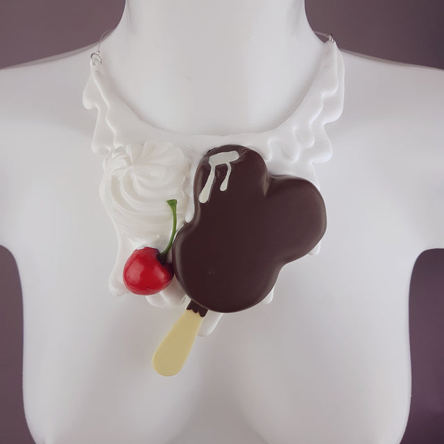 "Goteo" Chocolate Ice Cream & Cherry Neckpiece