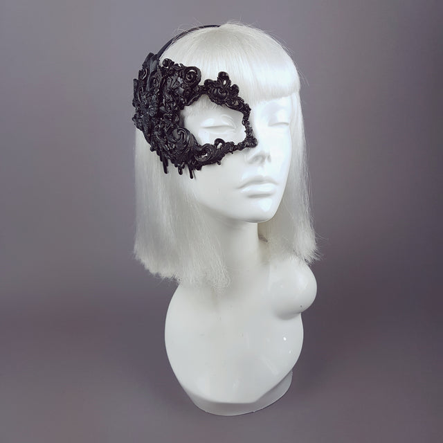 "Désiré" Black Filigree Baroque Gothic Mask