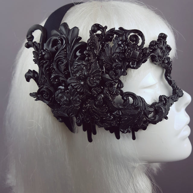 "Désiré" Black Filigree Baroque Gothic Mask