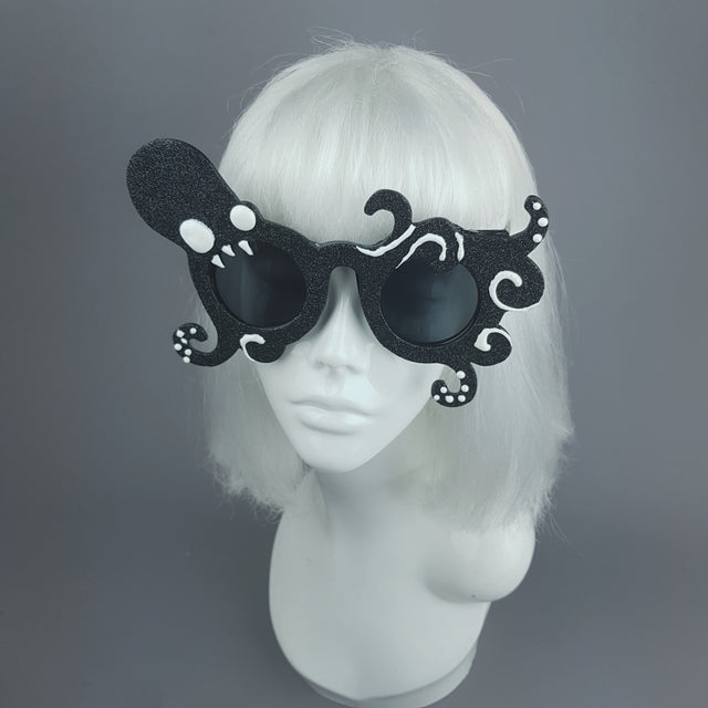 "Monstre" Black Glitter Octopus Sunglasses