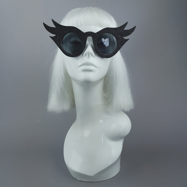 "Lashes" Black Eyelash Glitter Novelty Statement Sunglasses