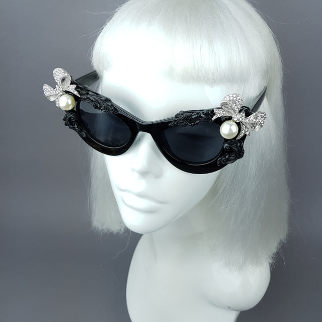 "Kiara" Black Pearl Box Jewel Filigree Cats Eye Sunglasses