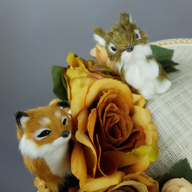 "Dosque" Ivory Pearl Floral Hat with Woodland Animals