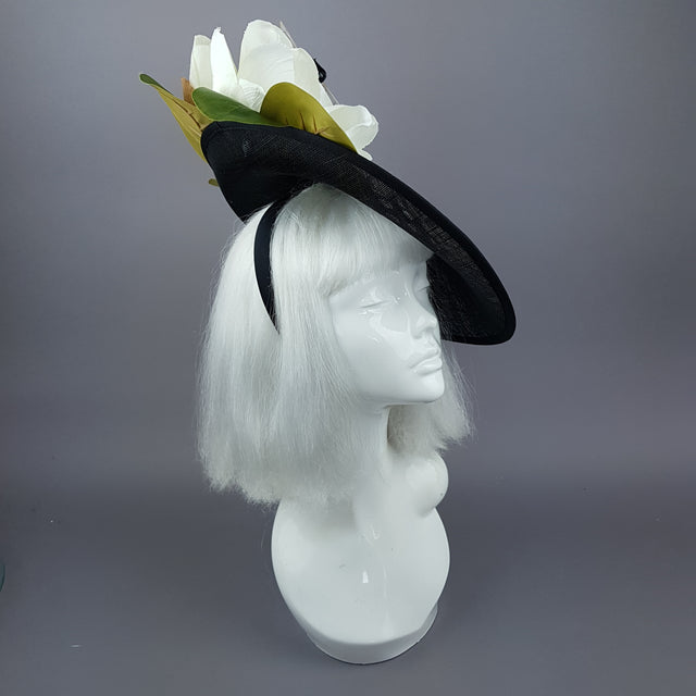 "Nissa" Large Ivory Magnolia Flower & Bee Polka Dot Hat