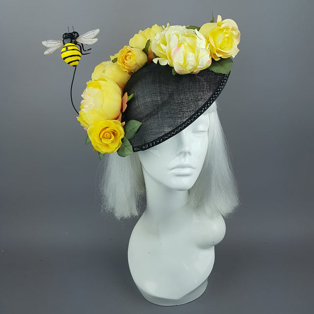 "Amoureuse" Yellow Floral Black Hat With Bee