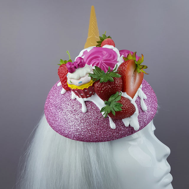 "Lezzetli" Dropped Ice Cream & Strawberry Glitter Hat
