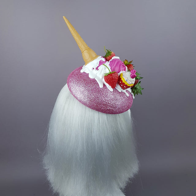 "Lezzetli" Dropped Ice Cream & Strawberry Glitter Hat