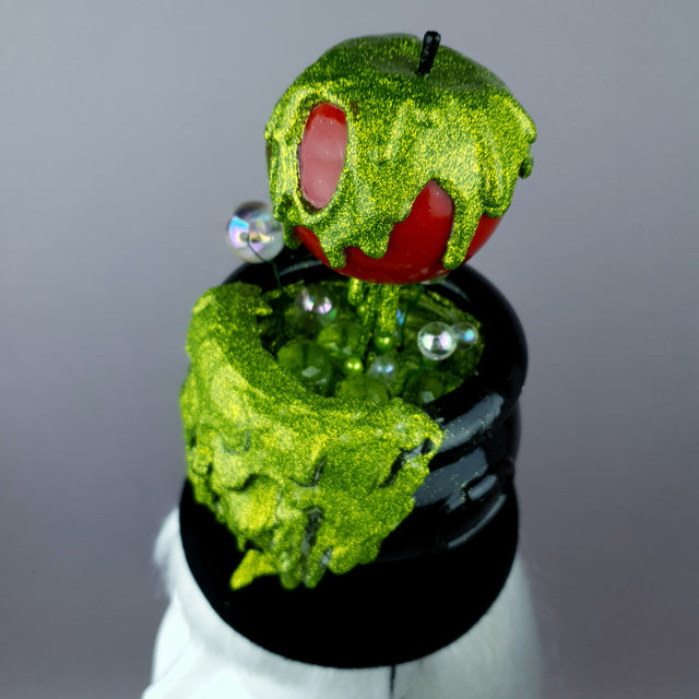 "Bite" Kitsch Glitter Poison Apple Fascinator Hat