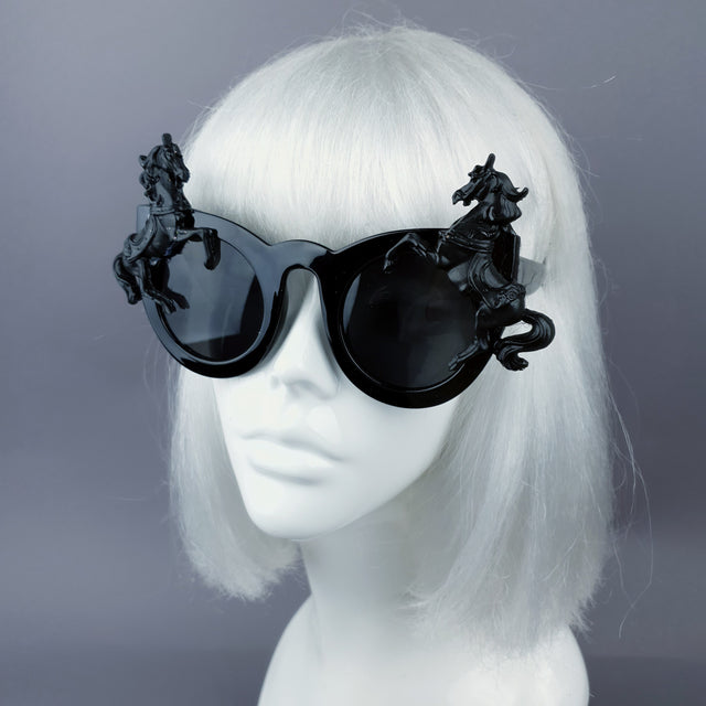 "Licorne" Black Unicorn Statement Sunglasses