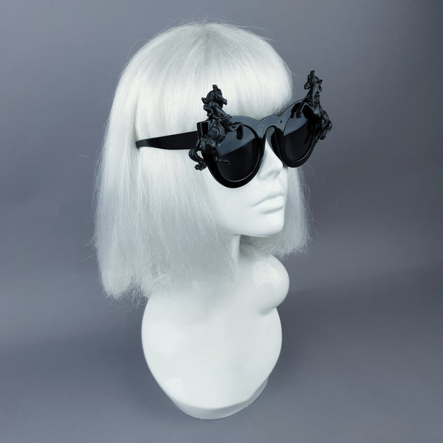"Licorne" Black Unicorn Statement Sunglasses