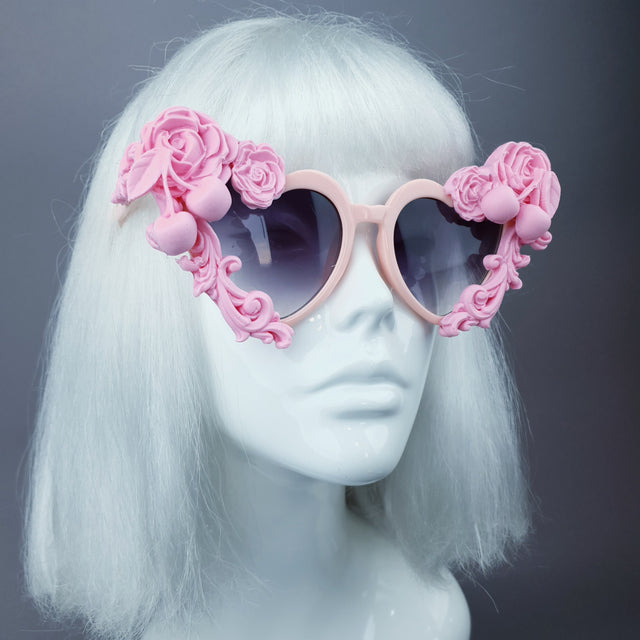 "Zoet" Pastel Pink Heart Shaped Sunglasses