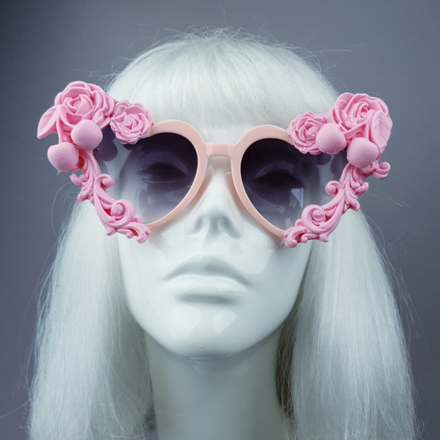 "Zoet" Pastel Pink Heart Shaped Sunglasses