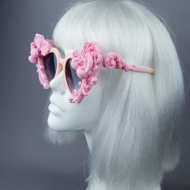 "Zoet" Pastel Pink Heart Shaped Sunglasses