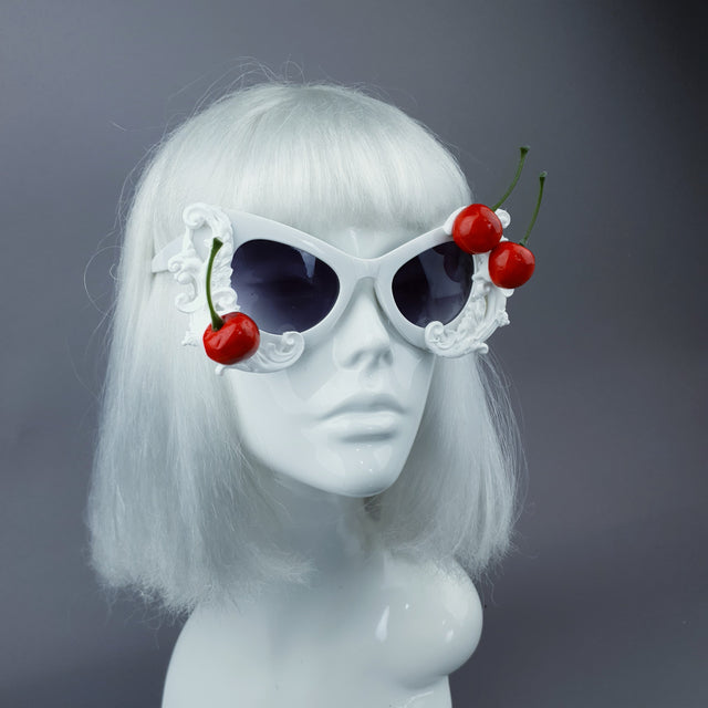 "Crème"
Cherries & Cream White Catseye Sunglasses