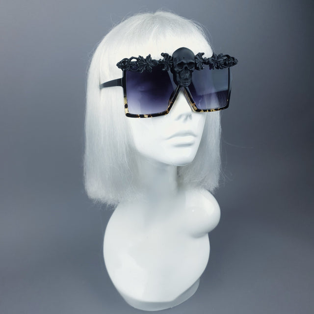 "Crowley" Black Skull Filigree Unisex Sunglasses