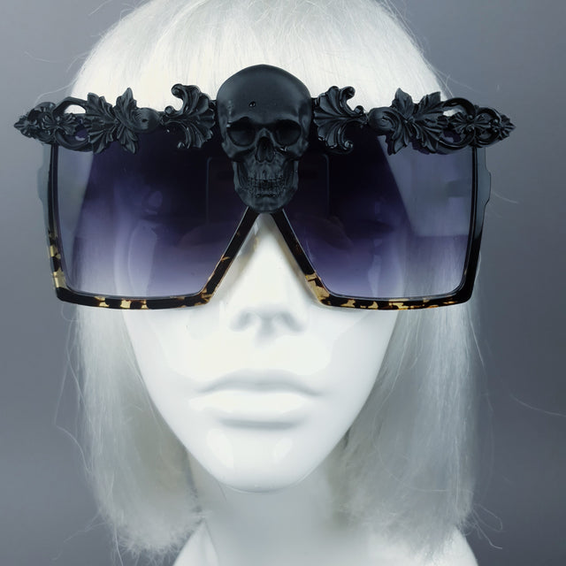 "Crowley" Black Skull Filigree Unisex Sunglasses