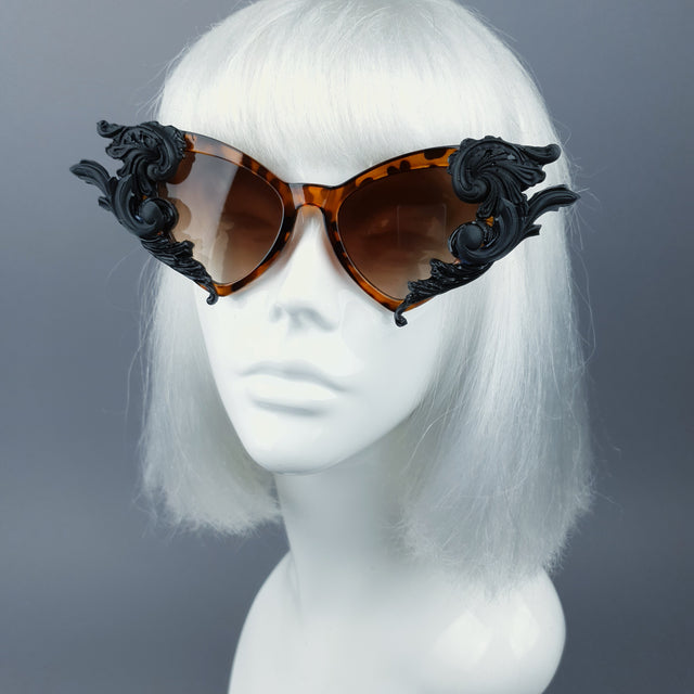 "Tantatris" Black & Tortoiseshell Filigree Catseye Sunglasses