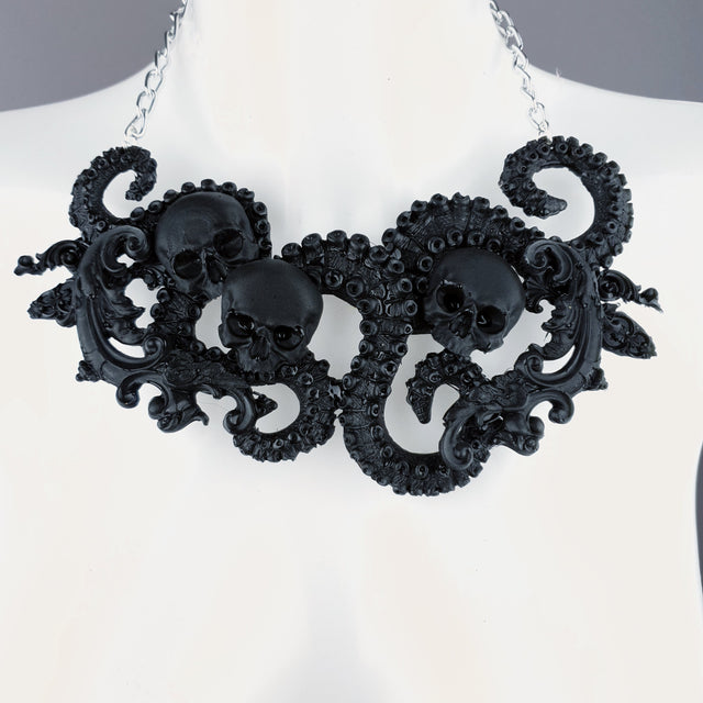 "Noita" Black Skulls, Tentacles & Filigree Necklace