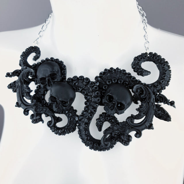 "Noita" Black Skulls, Tentacles & Filigree Necklace