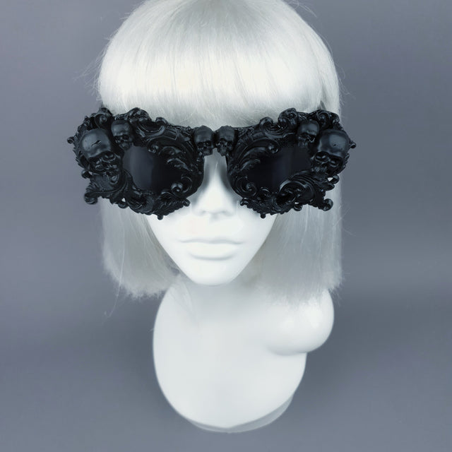 "Mabuz" Black Skull & Filigree Sunglasses