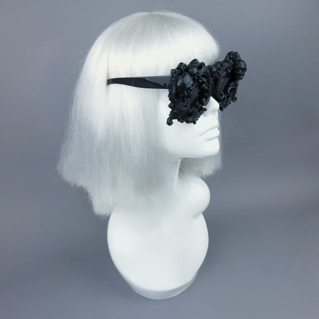 "Mabuz" Black Skull & Filigree Sunglasses