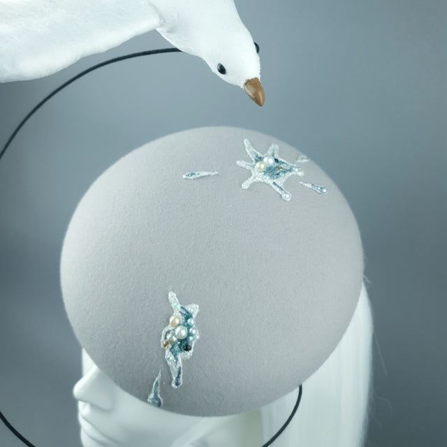 "Mierda" Kitsch Glitter Seagull Poop Fascinator Hat