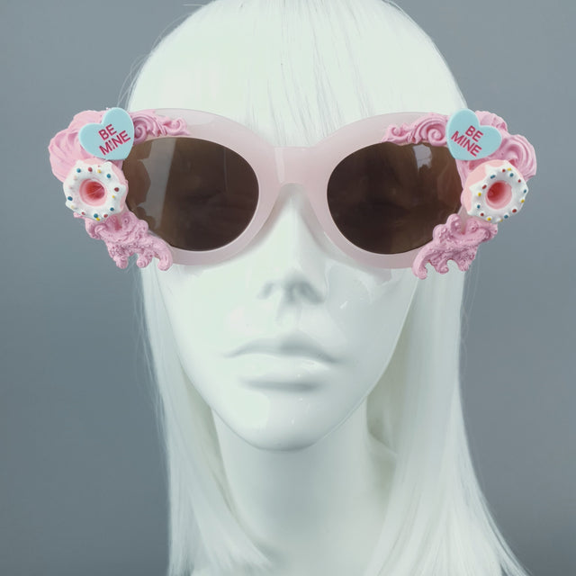 "Sweetie" Pink Filigree Donut Cake Sunglasses