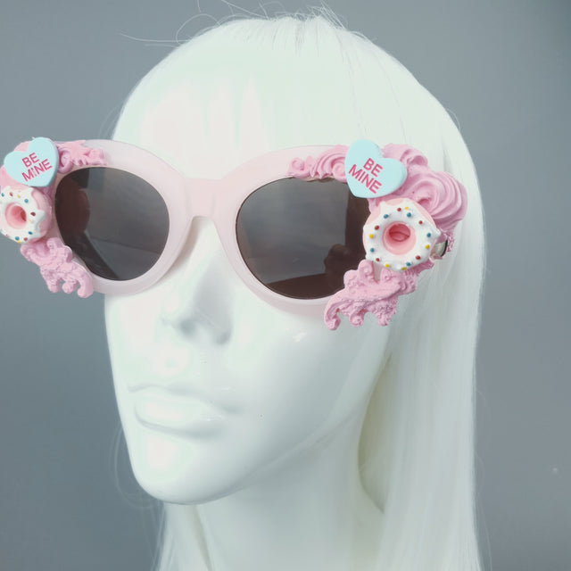 "Sweetie" Pink Filigree Donut Cake Sunglasses