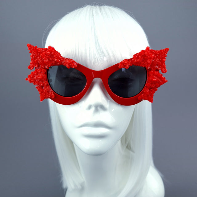 "Eisheth" Red Filigree Bat Catseye Sunglasses