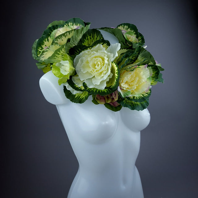 "Chou" Cabbage Neckpiece