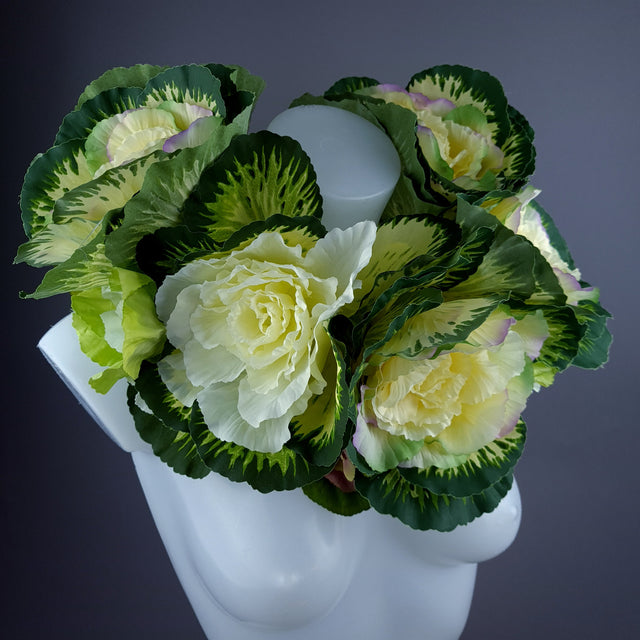 "Chou" Cabbage Neckpiece