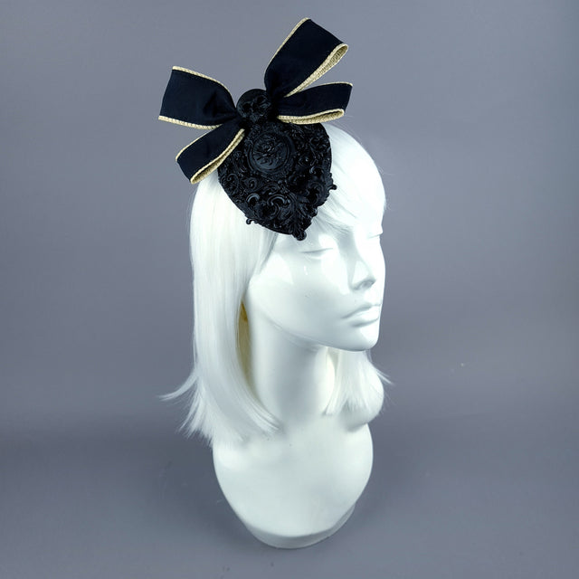 "Dorian" Black Bow & Filigree Fascinator