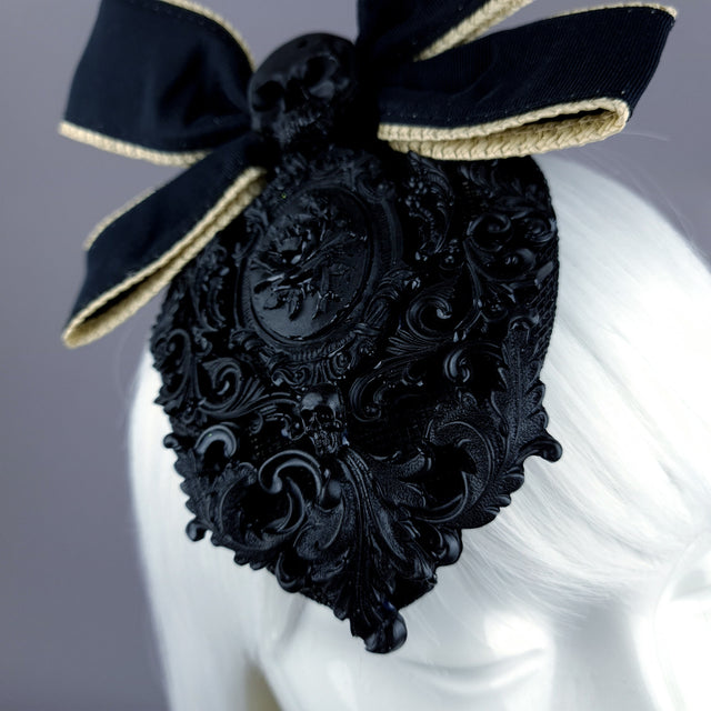 "Dorian" Black Bow & Filigree Fascinator