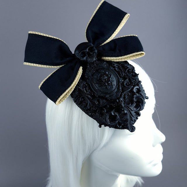 "Dorian" Black Bow & Filigree Fascinator