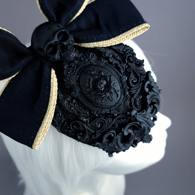 "Dorian" Black Bow & Filigree Fascinator