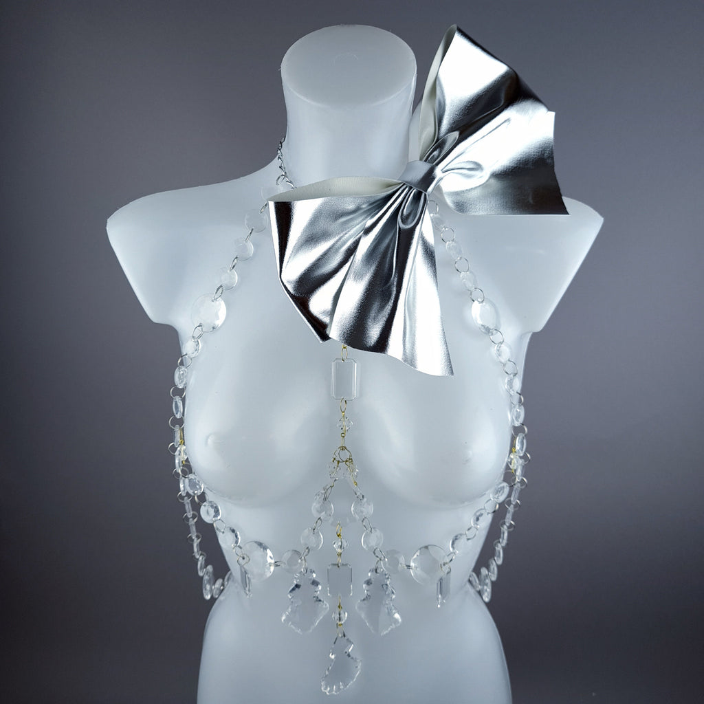 "Isidore" Clear/Silver Bow & Jewel Present Harness Pearls & Swine