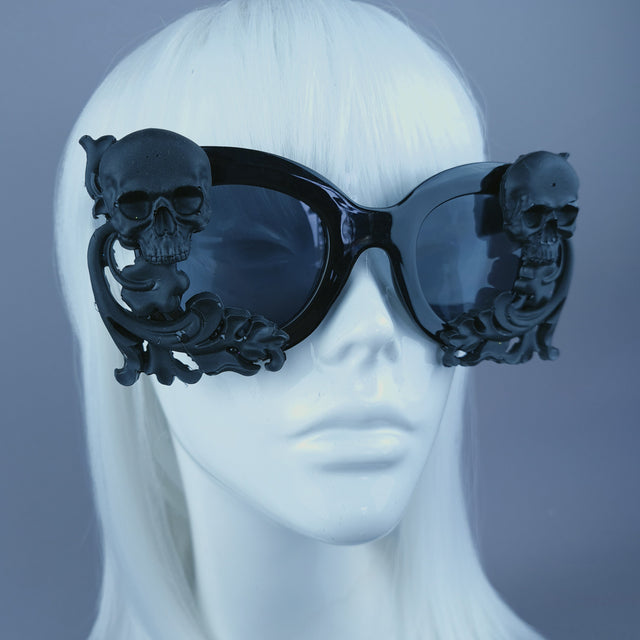 "Araysh" Black Filigree Skull Unisex Square Sunglasses