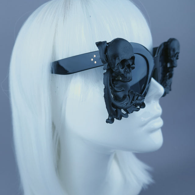"Araysh" Black Filigree Skull Unisex Square Sunglasses