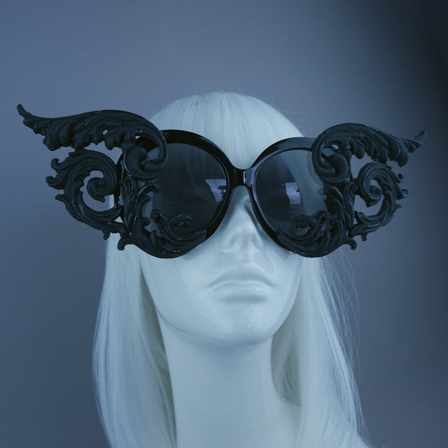 "Zaliki" Black Filigree Oversized Round Sunglasses